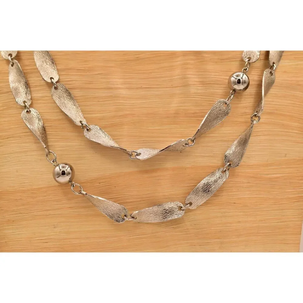 Vintage Linked Necklace Silver Tone Metallic Long Chunky Textured 1980s BinBE